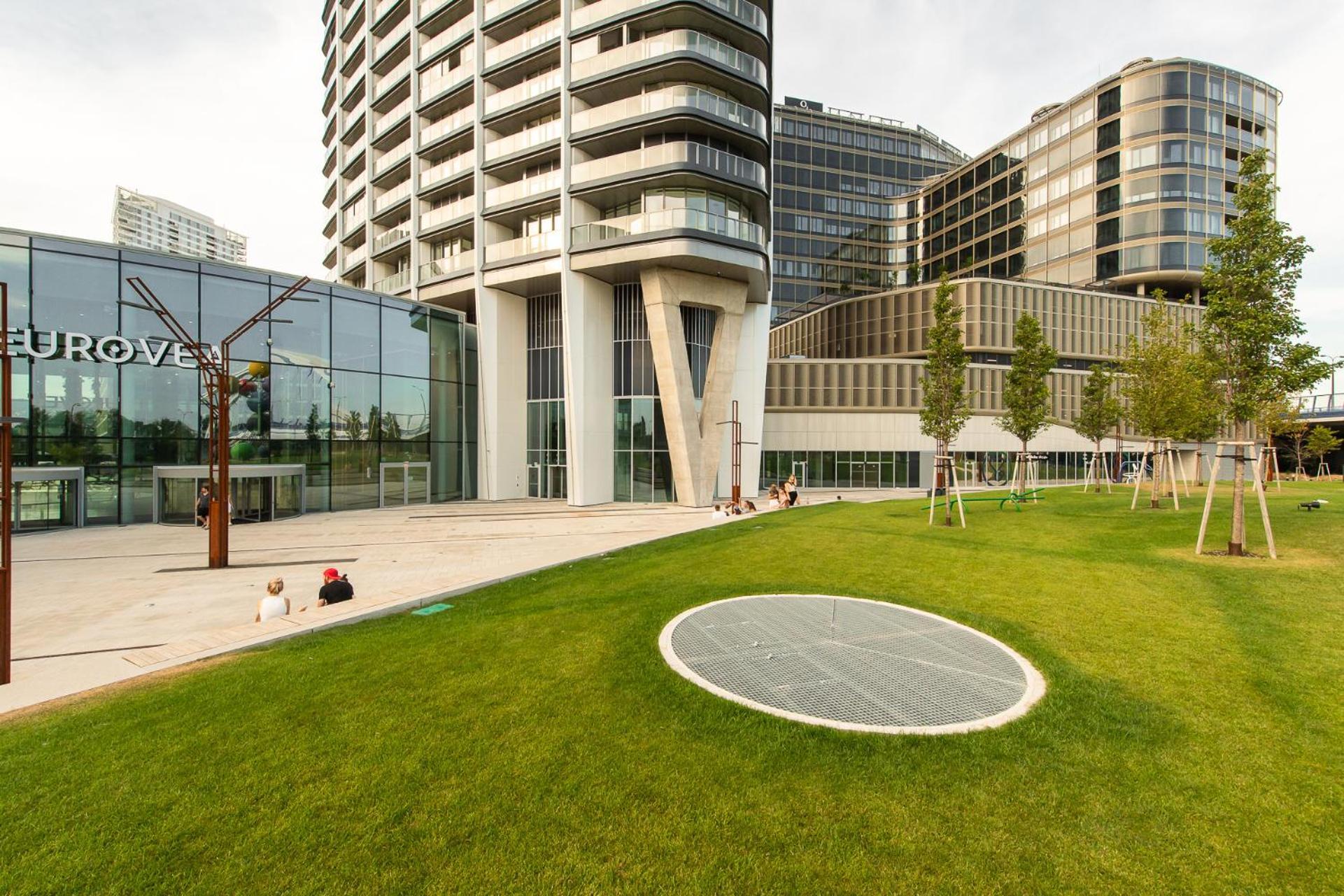 ברטיסלאבה Nikas Eurovea Apartments - Free Parking מראה חיצוני תמונה