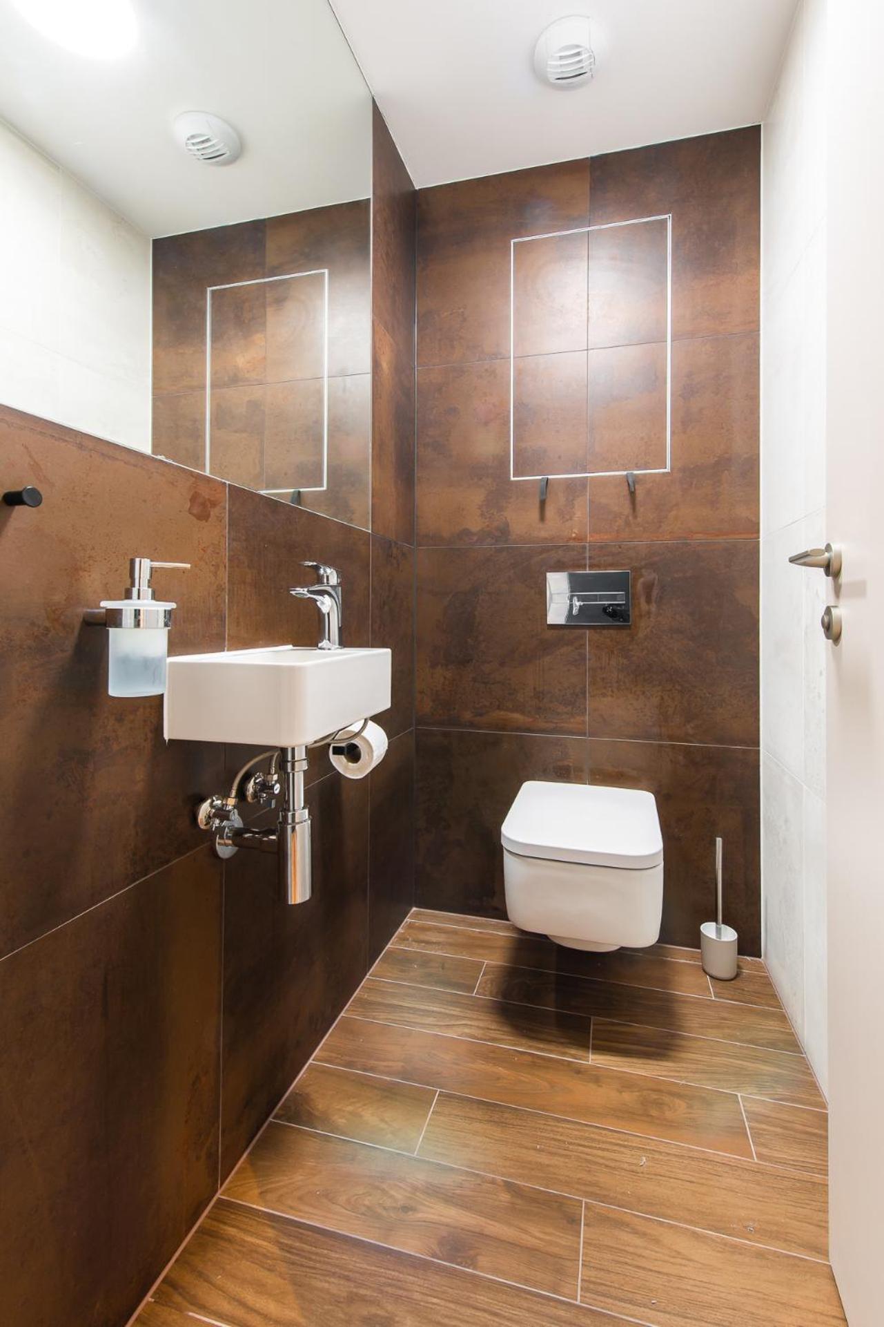 ברטיסלאבה Nikas Eurovea Apartments - Free Parking מראה חיצוני תמונה