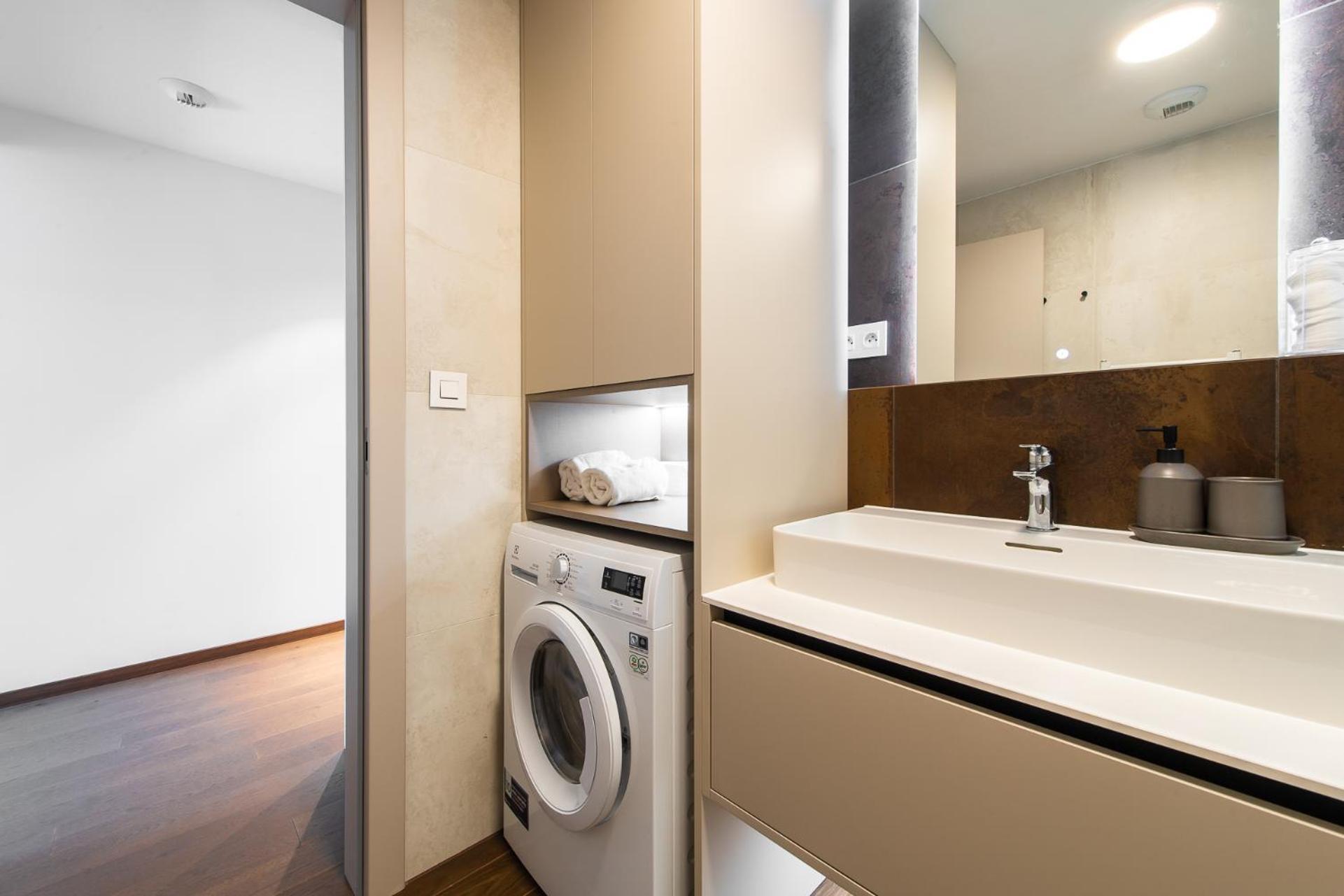 ברטיסלאבה Nikas Eurovea Apartments - Free Parking מראה חיצוני תמונה